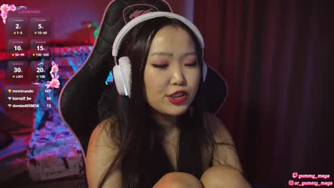 Snapshot of yummy_maya chatting on 21, 2, 2025 Chimi online show from 21, 2, 2025