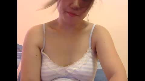 Snapshot of yummyclaya chatting on 29, 10, 2025 yummyclaya online show from 29, 10, 2025