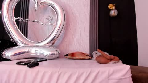 Snapshot of yummyduo chatting on 9, 4, 2026 Yummyduo online show from 9, 4, 2026