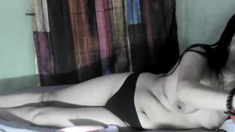 yummyhottiemom online show from 23, 12, 2024