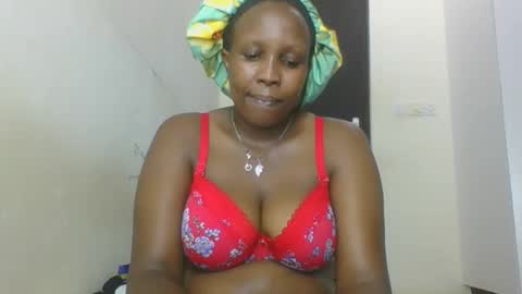 yummytitiess online show from 2, 11, 2025