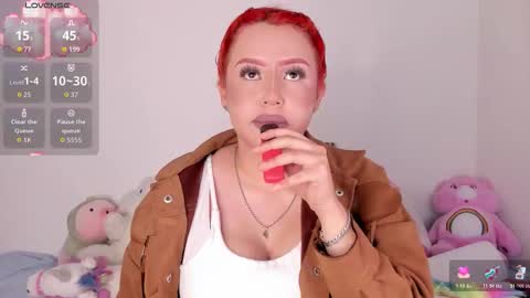 yunahott_ online show from 22, 10, 2025