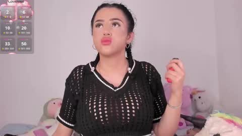 yunahott_ online show from 10, 2, 2026