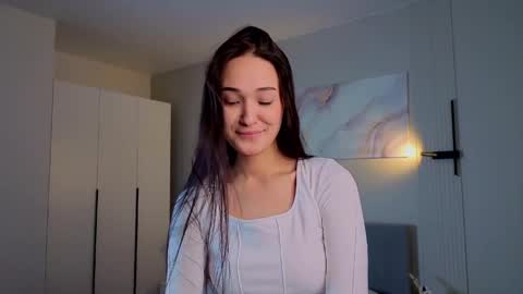 Snapshot of yunauna chatting on 8, 4, 2026 Yuna 3 online show from 8, 4, 2026