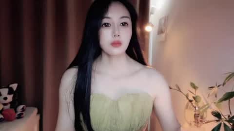 Snapshot of yuner0715 chatting on 28, 6, 2026 YunEr online show from 28, 6, 2026