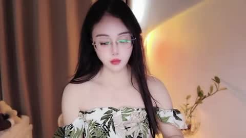 Snapshot of yuner0715 chatting on 24, 7, 2026 YunEr online show from 24, 7, 2026