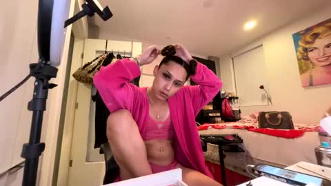 BbyTSSLut online show from 25, 3, 2026