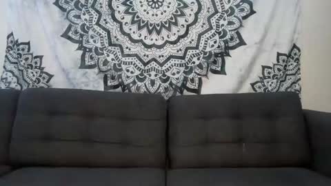 yurdreams_22 online show from 10, 3, 2026