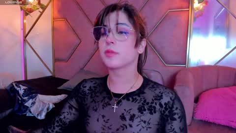 Yuri Stars online show from 18, 1, 2025