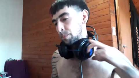 Yuumi online show from 9, 2, 2026