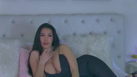 Laura online show from 21, 4, 2026