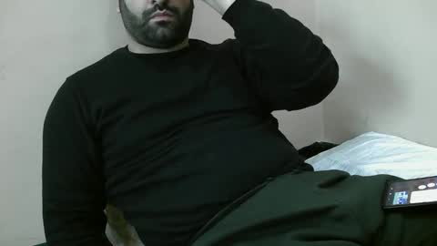 Snapshot of yxxtxxdentyk chatting on 29, 1, 2025 Bi BearXXX online show from 29, 1, 2025