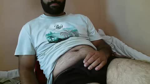 Snapshot of yxxtxxdentyk chatting on 30, 9, 2025 Bi BearXXX online show from 30, 9, 2025