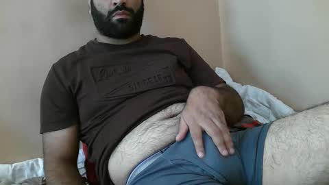 Snapshot of yxxtxxdentyk chatting on 1, 10, 2025 Bi BearXXX online show from 1, 10, 2025