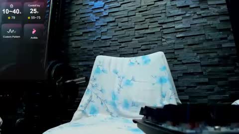 Snapshot of yy_david_yy chatting on 5, 2, 2025 David online show from 5, 2, 2025