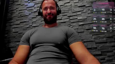 Snapshot of yy_david_yy chatting on 8, 9, 2025 David online show from 8, 9, 2025