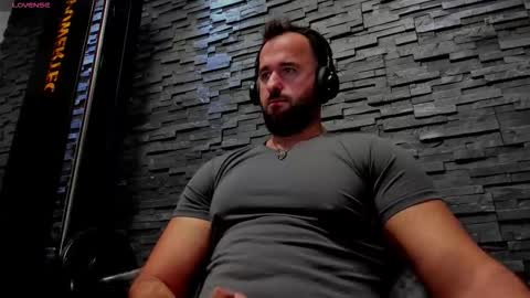Snapshot of yy_david_yy chatting on 12, 10, 2025 David online show from 12, 10, 2025