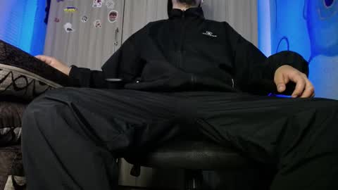 Zac Freelance model online show from 13, 2, 2025