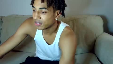 Snapshot of zachbrownn chatting on 29, 10, 2025 zachbrownn online show from 29, 10, 2025