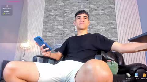 zack_joness10 online show from 14, 12, 2025