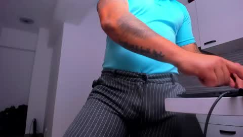 Snapshot of zackconnorsx chatting on 15, 5, 2026 Zack online show from 15, 5, 2026