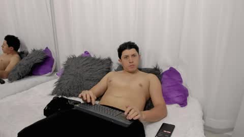 zaensdouglas online show from 16, 4, 2026