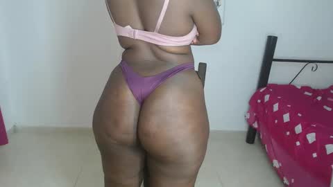 Snapshot of zahhysims chatting on 15, 2, 2025 zahhy online show from 15, 2, 2025