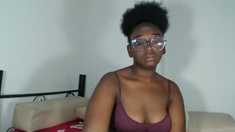 Snapshot of zahhysims chatting on 19, 2, 2025 zahhy online show from 19, 2, 2025