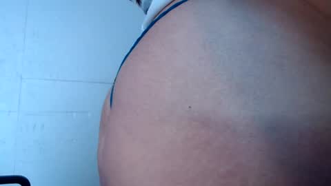 Snapshot of zahi_willx chatting on 5, 7, 2026 Zahi ... wants to play with everyone...yessss online show from 5, 7, 2026