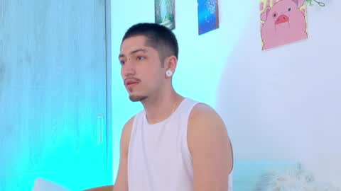 Snapshot of zahir_raw chatting on 9, 4, 2026 Zahir Raw online show from 9, 4, 2026