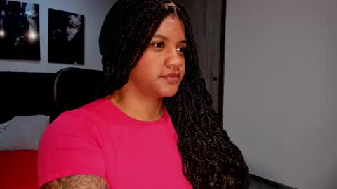 Snapshot of zahra_rose chatting on 28, 9, 2025 zahra_rose online show from 28, 9, 2025