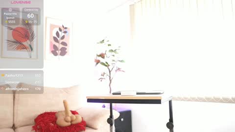 Zara Williams online show from 8, 1, 2025