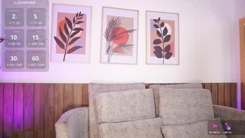 Zara Williams online show from 20, 10, 2025