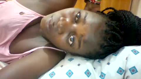 Snapshot of zainxxxx chatting on 5, 2, 2025 zainxxxx online show from 5, 2, 2025