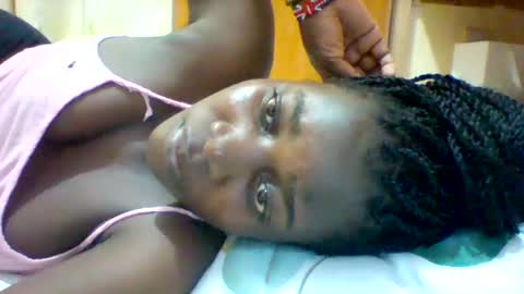 Snapshot of zainxxxx chatting on 6, 2, 2025 zainxxxx online show from 6, 2, 2025