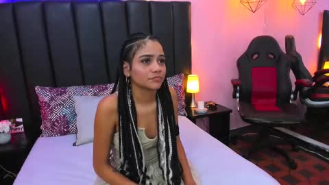 Zaira Angel online show from 28, 9, 2025