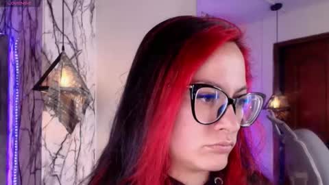 Snapshot of zami_escobar_of chatting on 11, 3, 2026 online show from 11, 3, 2026