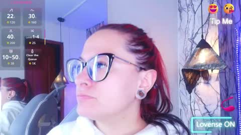 Snapshot of zami_escobar_of chatting on 25, 3, 2026 online show from 25, 3, 2026