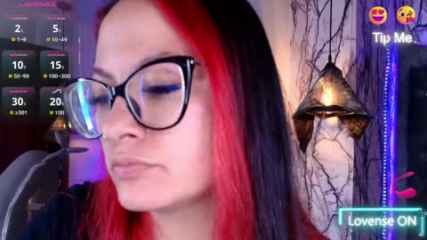 Snapshot of zami_escobar_of chatting on 7, 4, 2026 online show from 7, 4, 2026