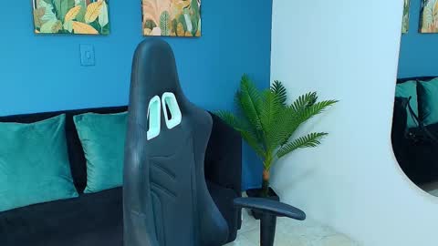 zamira_taylor online show from 19, 9, 2025