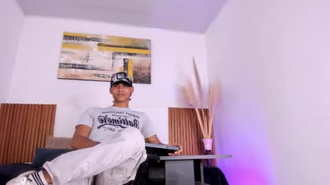 Zander online show from 11, 11, 2025