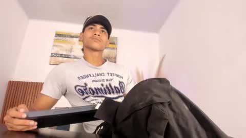 Zander online show from 5, 3, 2026