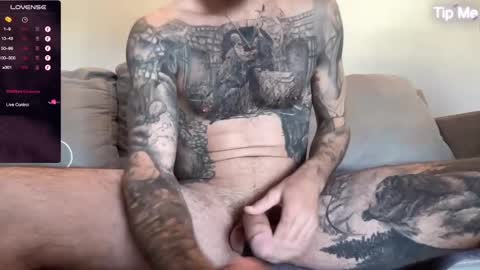 Snapshot of zaned_ chatting on 5, 1, 2025 Zane D online show from 5, 1, 2025