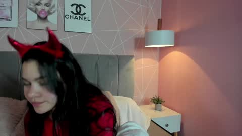 Zara Sweet  online show from 22, 1, 2025