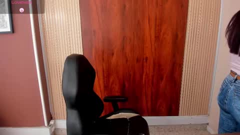 Zara online show from 7, 10, 2025