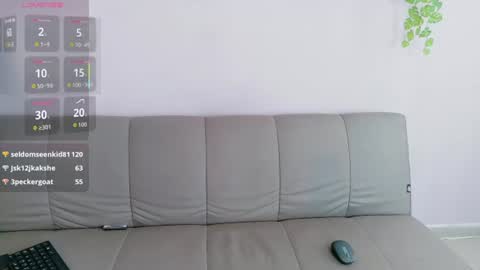 Snapshot of zara_fire chatting on 19, 6, 2026 zara_fire online show from 19, 6, 2026