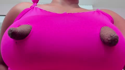 Snapshot of zara_lopez chatting on 6, 2, 2025 zara lopez online show from 6, 2, 2025