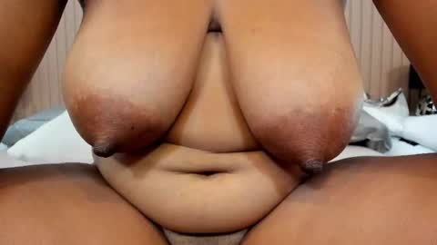Snapshot of zara_lopez chatting on 14, 9, 2025 zara lopez online show from 14, 9, 2025