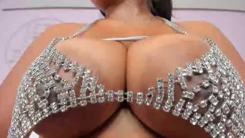 zara lopez online show from 22, 11, 2025