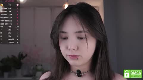 Snapshot of zara_shine chatting on 19, 12, 2025 Criss online show from 19, 12, 2025